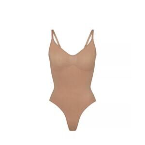 SKIMS Seamless Sculpt Thong Bodysuit Color Sienna Brown Women's medium New